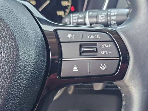 Used 2025 Honda Pilot EX-L image 21
