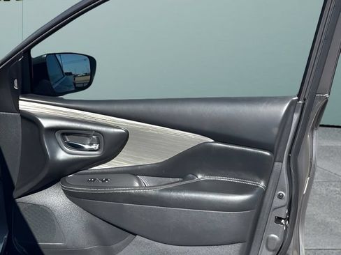 Used 2017 Nissan Murano Platinum w/ Platinum Technology Package FWD image 20