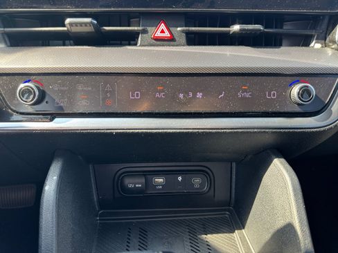 Used 2023 Kia Sportage SX FWD image 22