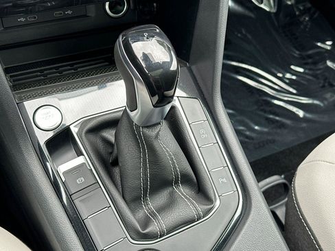 New 2026 Volkswagen Taos SE AWD/4WD image 20