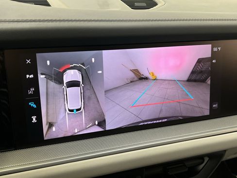 Used 2024 Porsche Cayenne Base image 17