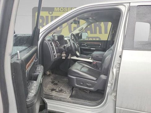 Used 2017 RAM 2500 Laramie w/ Sport Appearance Group image 10