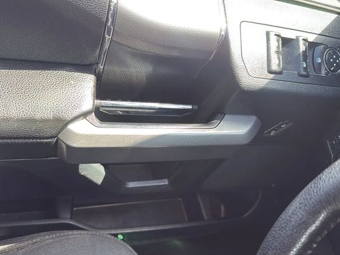 Used 2016 Ford F150 XLT w/ Equipment Group 302A Luxury AWD/4WD image 20