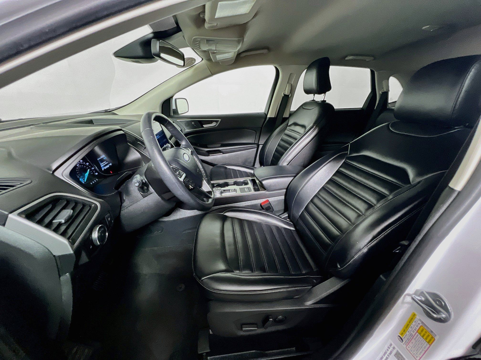 Used 2024 Ford Edge SEL AWD/4WD image 14