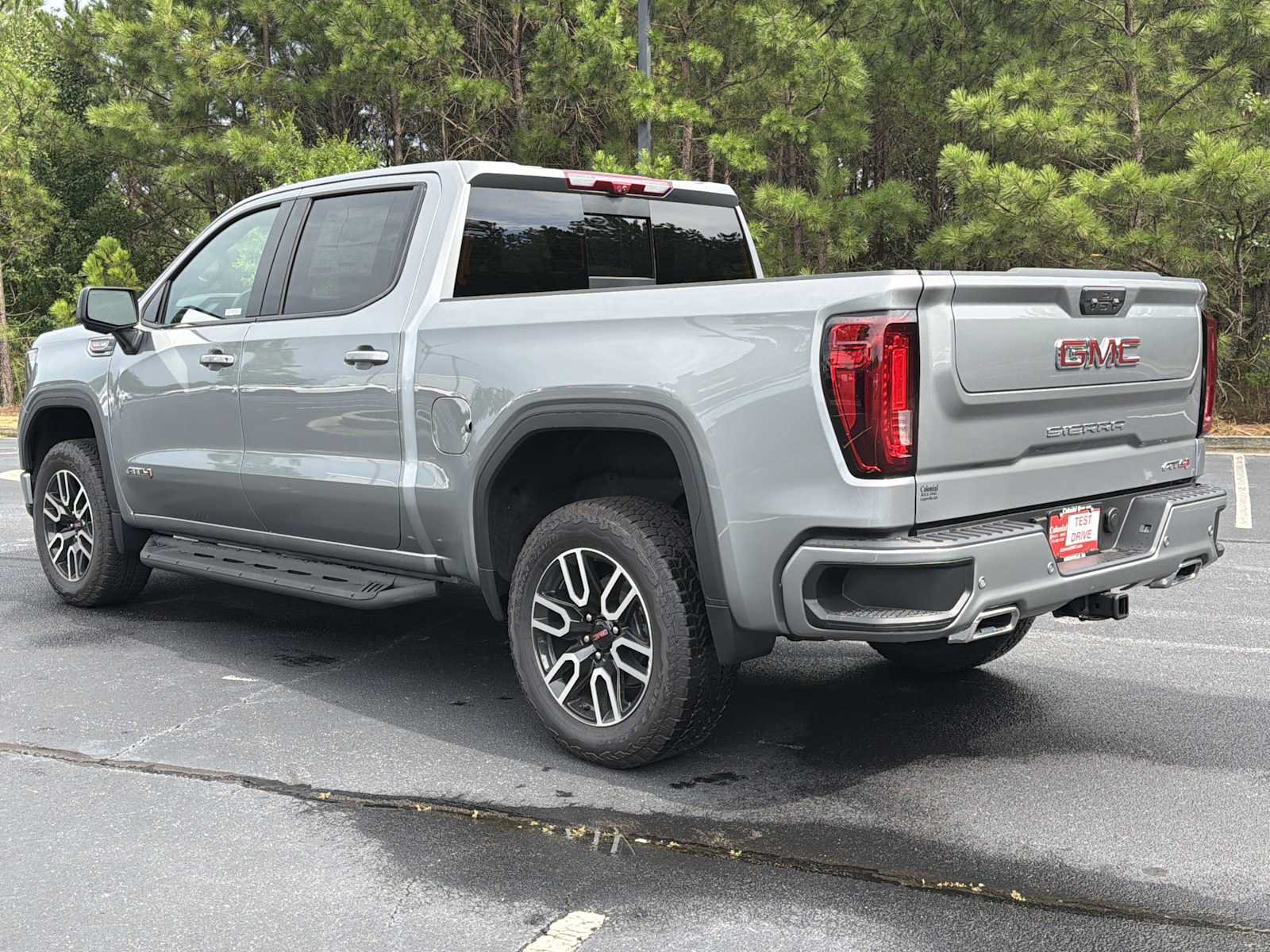 New 2026 GMC Sierra 1500 AT4 w/ AT4 Premium Package AWD/4WD image 23
