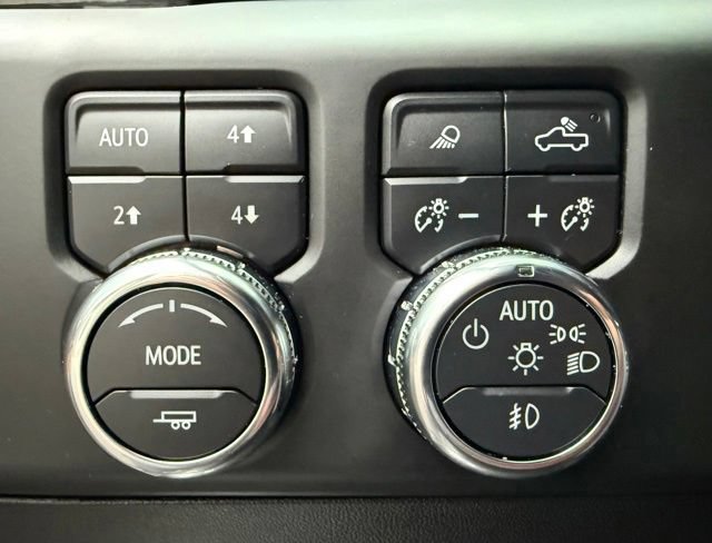 Used 2024 GMC Sierra 1500 Denali w/ Denali Reserve Package AWD/4WD image 37
