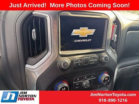 Used 2021 Chevrolet Silverado 1500 RST w/ Texas Edition Plus AWD/4WD image 10