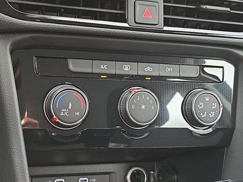 New 2026 Volkswagen Taos S FWD image 23
