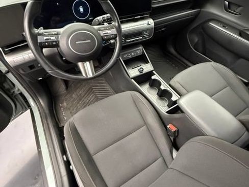 Used 2025 Hyundai Kona SEL FWD image 48