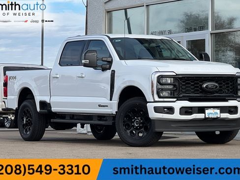 New 2026 Ford F250 Lariat w/ Black Appearance Package image 1