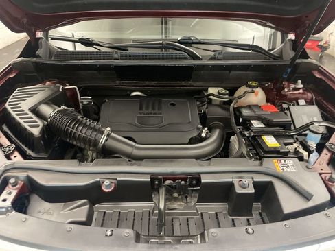 Used 2023 GMC Acadia SLE w/ Driver Convenience Package image 20