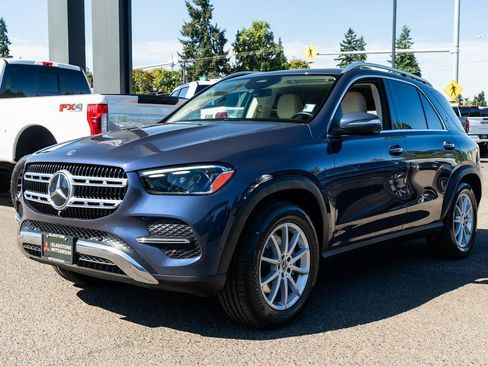 Used 2024 Mercedes-Benz GLE 350 4MATIC image 3