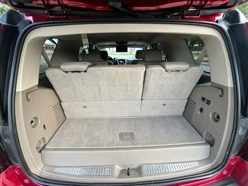 Used 2015 Chevrolet Tahoe LTZ RWD image 11