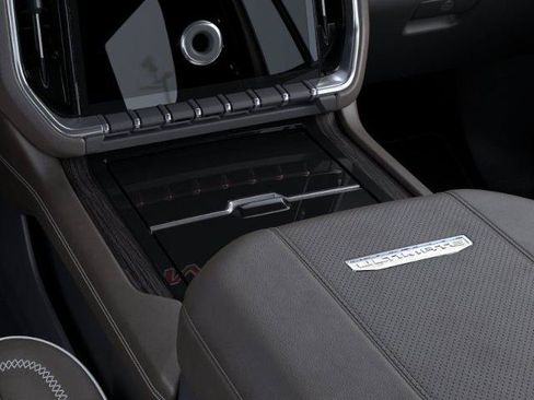 New 2026 GMC Yukon Denali Ultimate AWD/4WD image 23