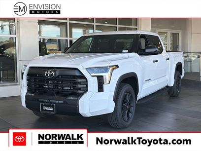 New 2026 Toyota Tundra SR5 w/ SR5 Convenience Package