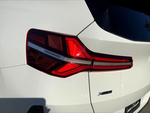 Used 2026 BMW X3 xDrive30 w/ Premium Package image 14