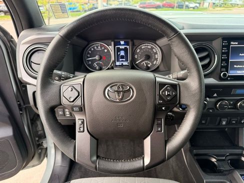 Used 2023 Toyota Tacoma TRD Sport AWD/4WD image 13