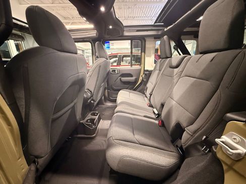 New 2026 Jeep Wrangler Sport S image 9