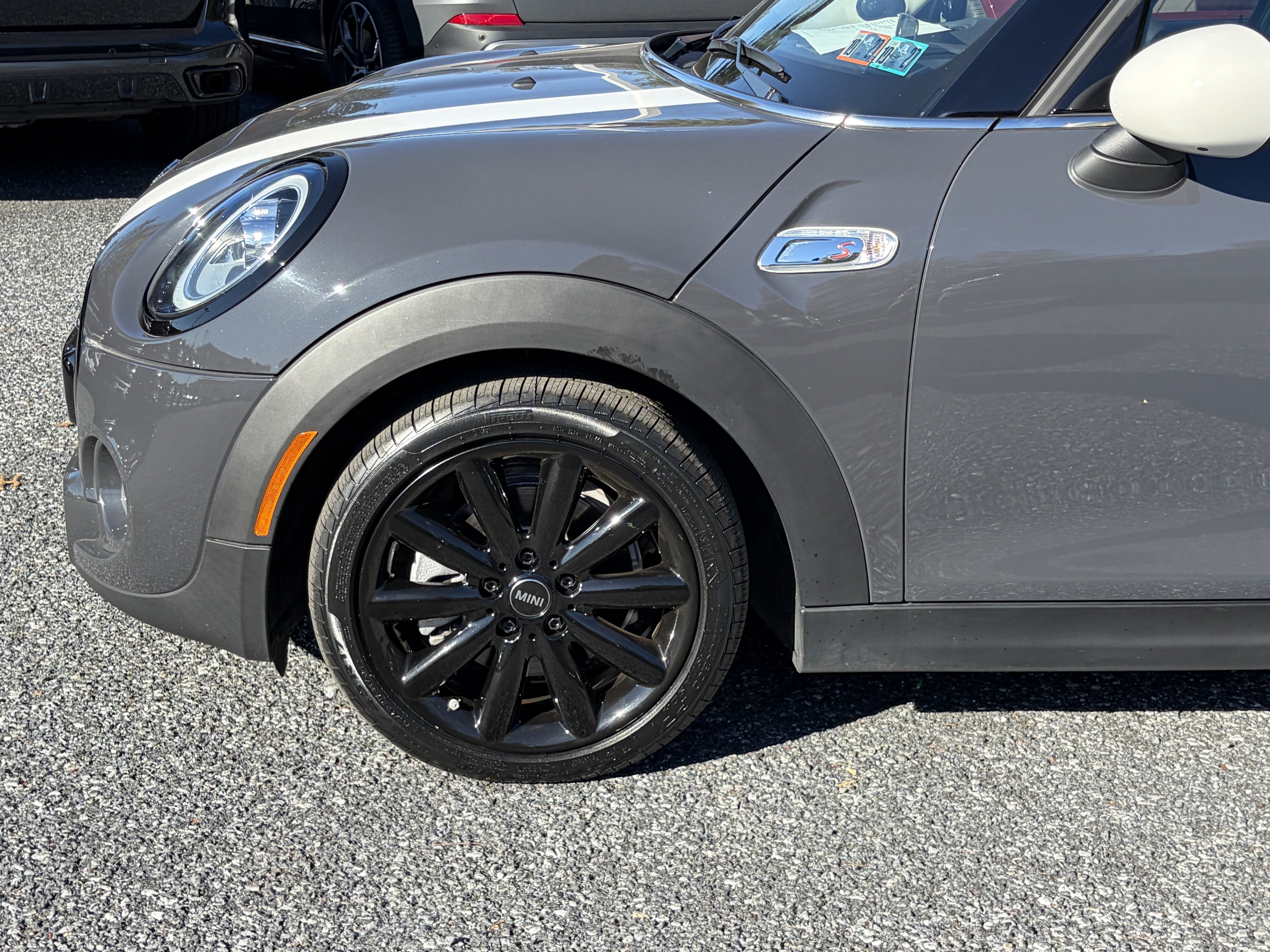 Used 2019 MINI Cooper S FWD image 4