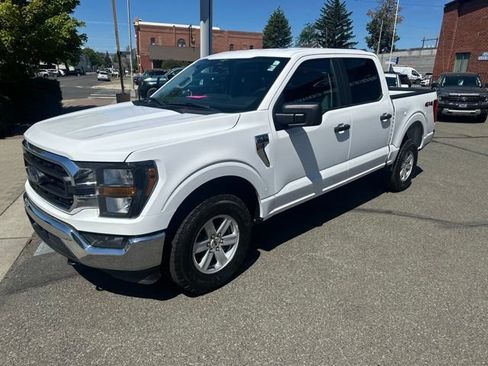 Used 2023 Ford F150 XLT w/ Trailer Tow Package AWD/4WD image 7
