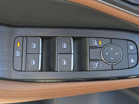 New 2026 Nissan Rogue Platinum w/ Platinum Premium Package image 12