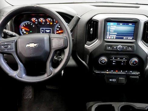 Used 2022 Chevrolet Silverado 1500 Custom w/ LPO, Blackout Package RWD image 16