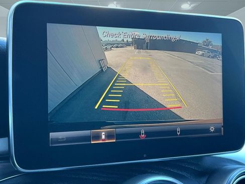 Certified 2018 Mercedes-Benz GLC 300 4MATIC image 20