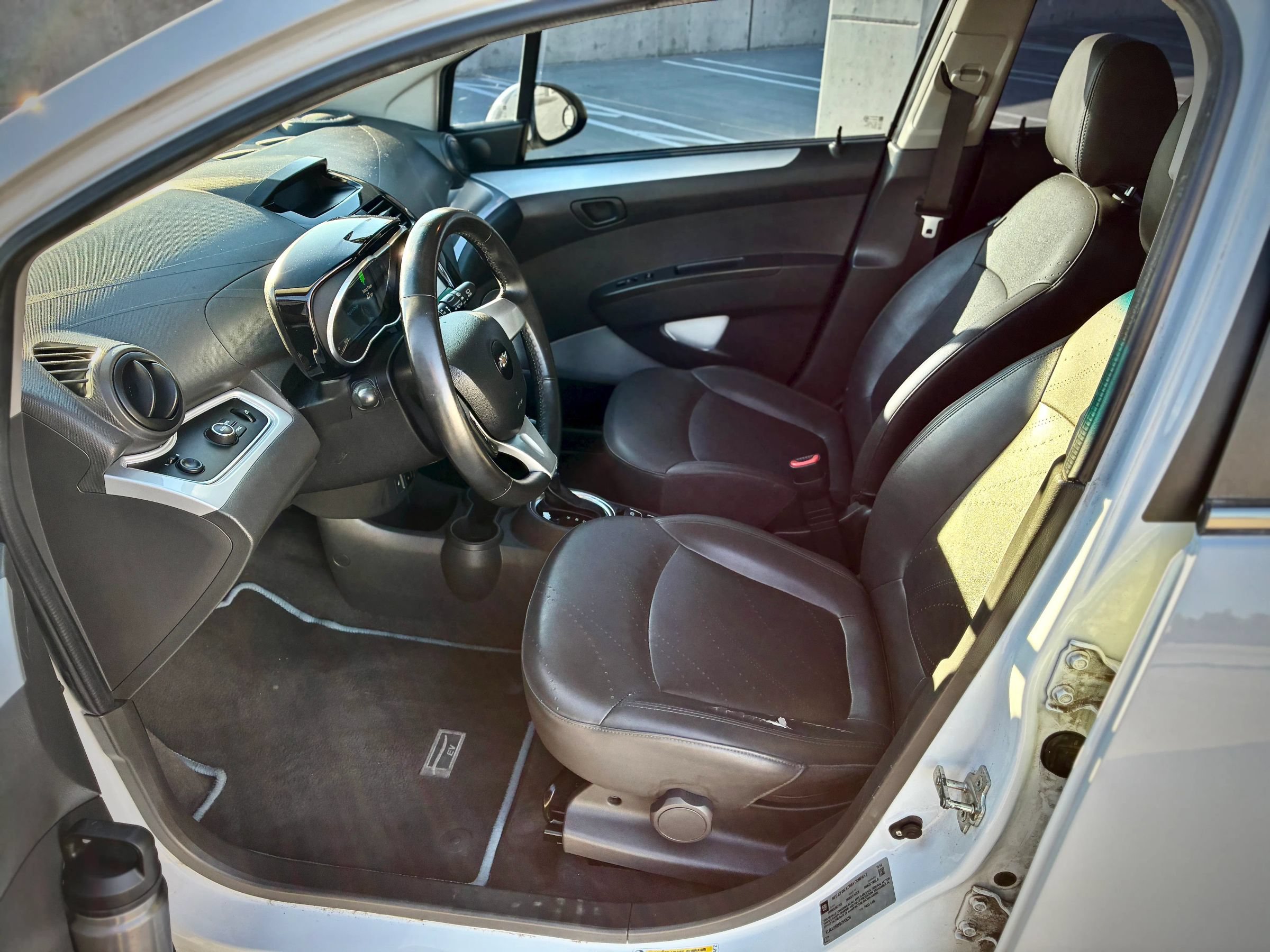 Used 2016 Chevrolet Spark LT FWD image 21