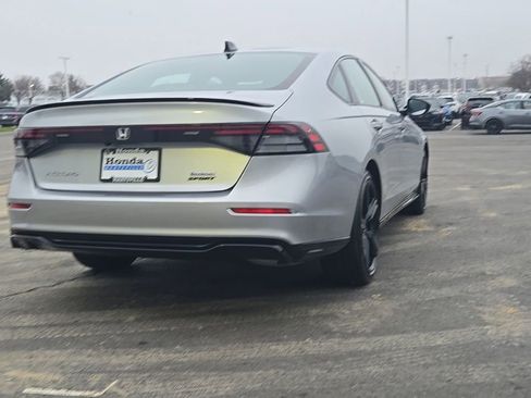 Certified 2025 Honda Accord Sport image 8