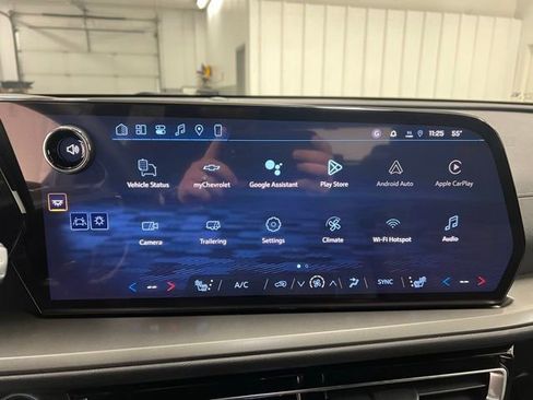 New 2026 Chevrolet Traverse LT AWD/4WD image 9