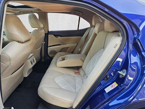 Used 2018 Toyota Camry XLE w/ Audio Package FWD image 15