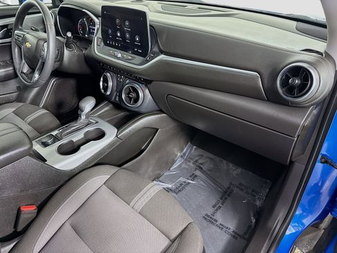 Used 2024 Chevrolet Blazer LT image 30