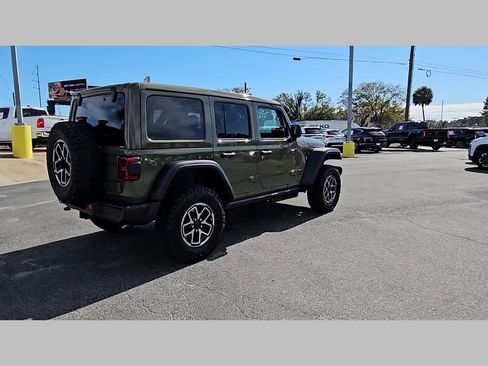 New 2026 Jeep Wrangler Unlimited Rubicon AWD/4WD image 33