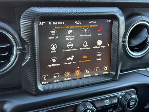 Used 2023 Jeep Wrangler Unlimited Sahara AWD/4WD image 25