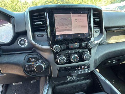 Used 2025 RAM 1500 Big Horn AWD/4WD image 30
