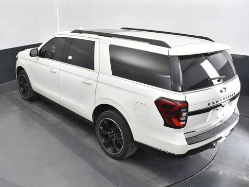 Used 2024 Ford Expedition Max Limited AWD/4WD image 16