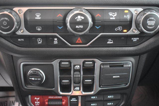 Used 2025 Jeep Gladiator Sport AWD/4WD image 26
