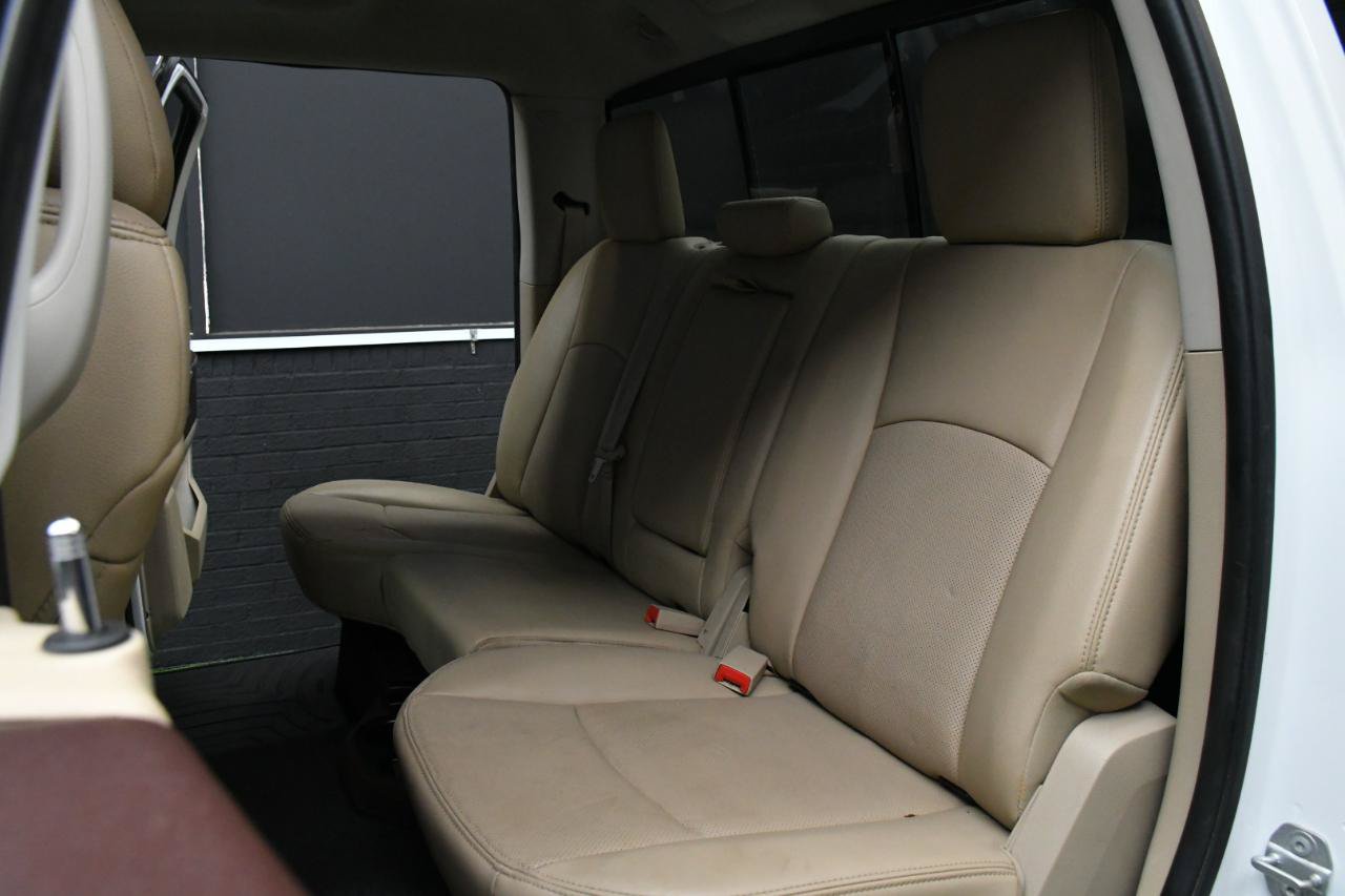 Used 2015 RAM 1500 Laramie w/ Convenience Group AWD/4WD image 34