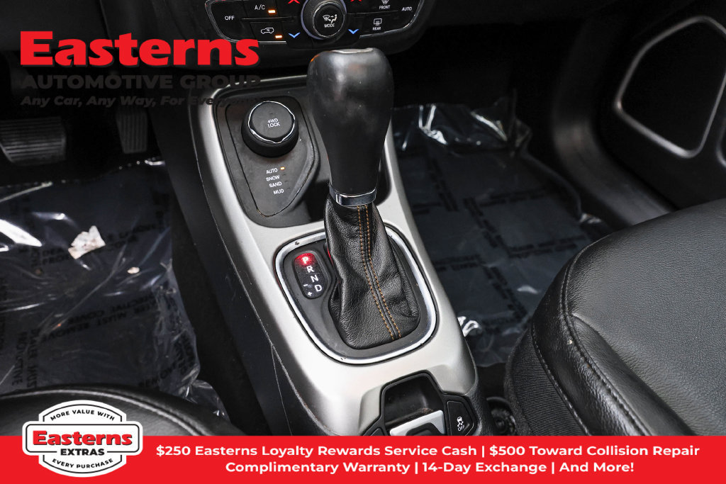Used 2018 Jeep Compass Latitude w/ Popular Equipment Group AWD/4WD image 22