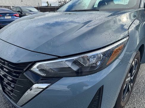 Used 2024 Nissan Sentra SV image 33