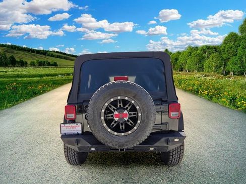 Certified 2016 Jeep Wrangler Unlimited Sport w/ Quick Order Package 24S AWD/4WD image 5