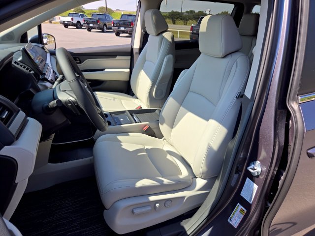 New 2026 Honda Odyssey EX-L image 4