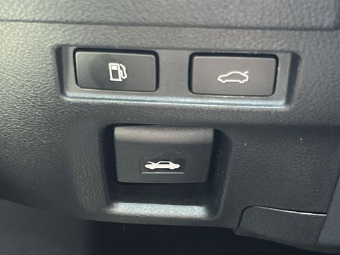 Used 2020 Lexus ES 350 w/ Accessory Package image 15