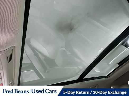 Certified 2023 Volkswagen Tiguan SE w/ Panoramic Sunroof Package image 22