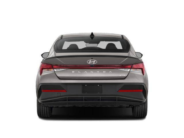 New 2026 Hyundai Elantra SEL FWD image 5