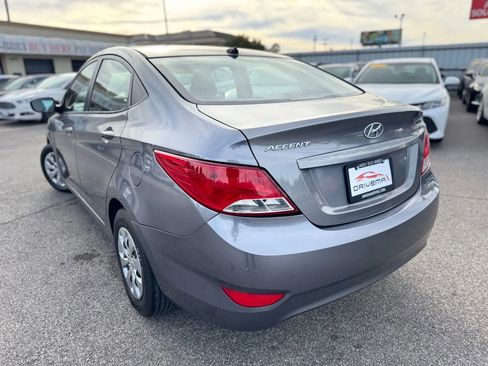 Used 2016 Hyundai Accent SE image 5
