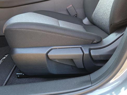 New 2026 Nissan Sentra SV w/ SV Convenience Package FWD image 16