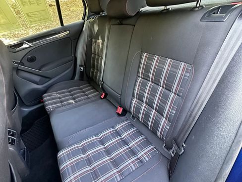 Used 2012 Volkswagen GTI 4-Door image 18