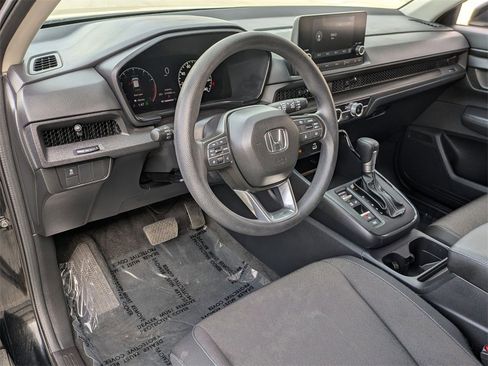 Used 2025 Honda CR-V LX image 14