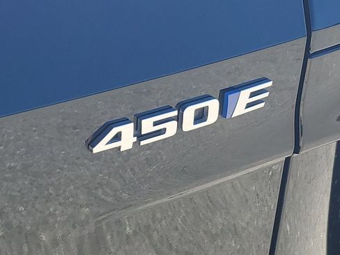 Used 2025 Cadillac Lyriq Luxury image 41